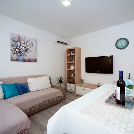 Santa Maria. Center Of Apartman Split