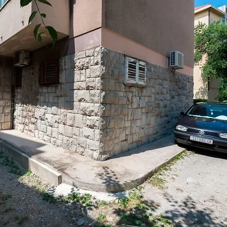 Santa Maria. Center Of Apartman