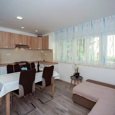Santa Maria. Center Of Apartman *