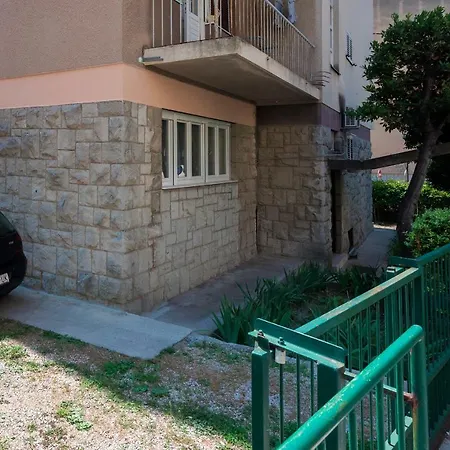 Santa Maria. Center Of Apartman